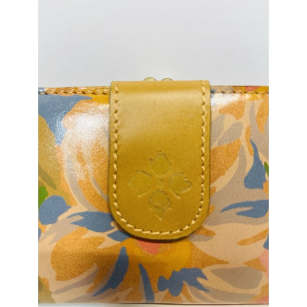 Patricia Nash Iberia Leather Bifold Wallet NWT- Watercolor - Picture 3 of 8